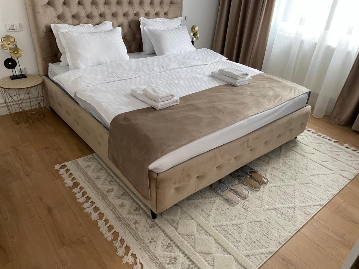 Casa Cu Pitici Guest House Вама Екстериор снимка