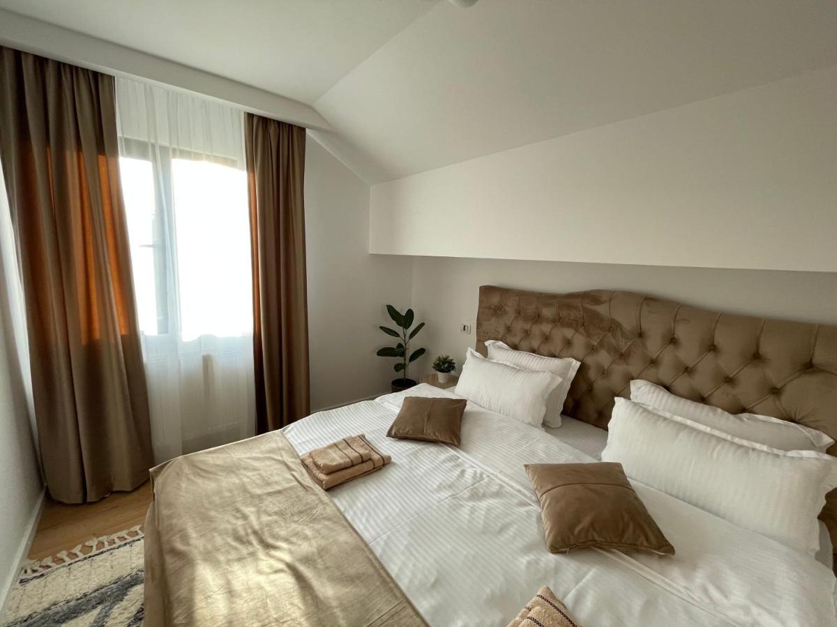 Casa Cu Pitici Guest House Вама Екстериор снимка