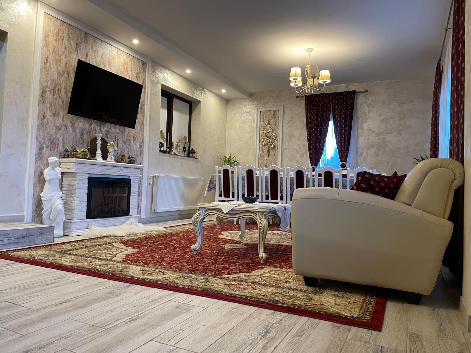 Casa Cu Pitici Guest House Вама Екстериор снимка