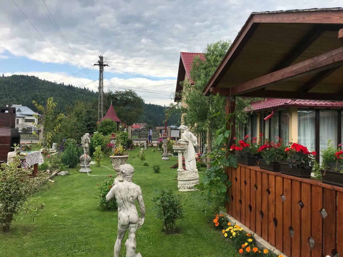 Casa Cu Pitici Guest House Вама Екстериор снимка